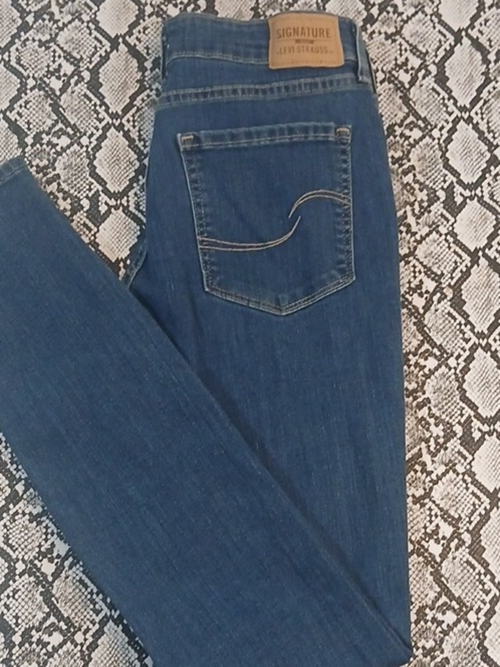 Signature by Levi Strauss Dark Blue Skinny Jeans